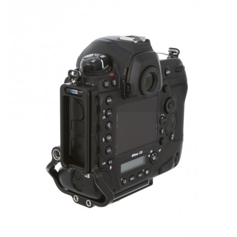 Kirk L-Bracket for Nikon D6 - PhotoProShop